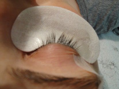 Nuotraukoje gali būti žmogus ir asmuo