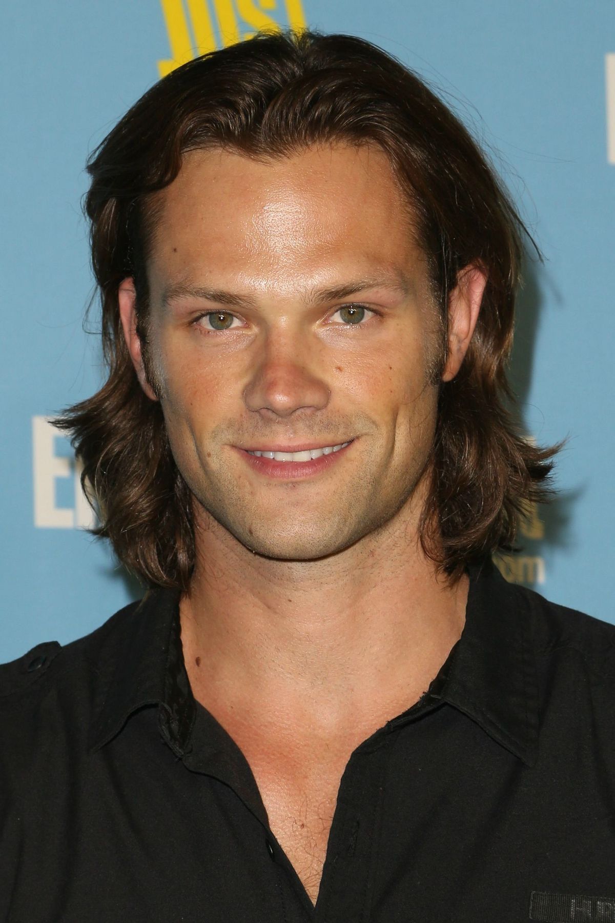 Bild könnte Jared Padalecki Gesicht menschliche Person Grübchen und Darsteller enthalten