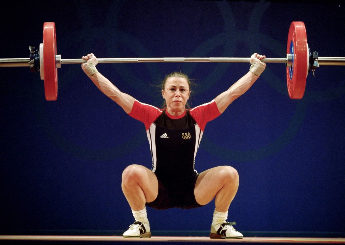 Nuotraukoje gali būti Sporto žmogaus akrobatinė gimnastika ir gimnastas