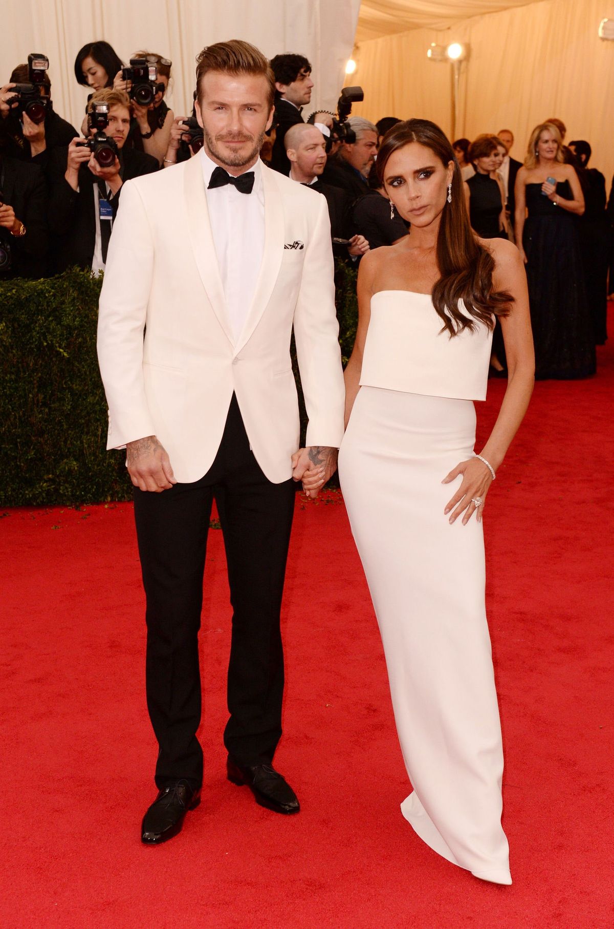 Bild könnte enthalten David Beckham Human Person Fashion Premiere Victoria Beckham Red Carpet and Red Carpet Premiere
