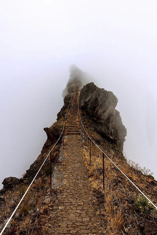 Escaleras a las nubes