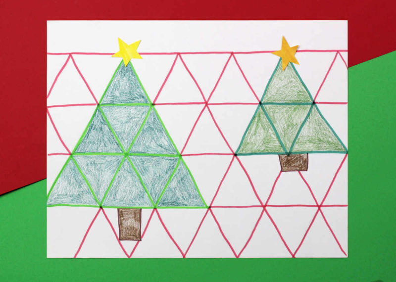   Mosaico de árbol de Navidad de dos triángulos con estrellas.