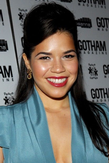 La imagen puede contener America Ferrera Face Human Person Hoyuelos y cabello