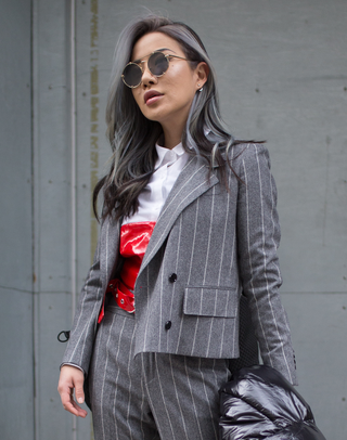 estilo callejero de pelo gris