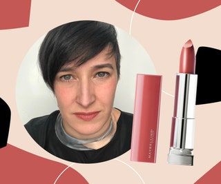 Kuva saattaa sisältää Cosmetics Lipstick Human and Person