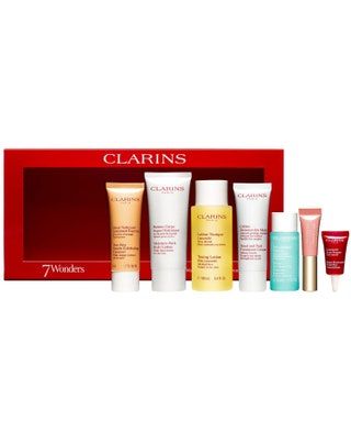 Afbeelding kan cosmeticafles en zonnebrandcrème bevatten
