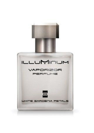 Afbeelding kan fles en cosmetica bevatten