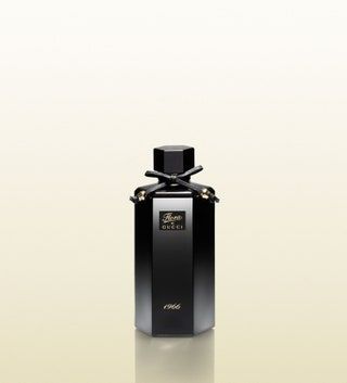 Afbeelding kan flescosmetica en parfum bevatten