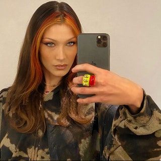 Tendencias de color de cabello de Bella Hadid 2021