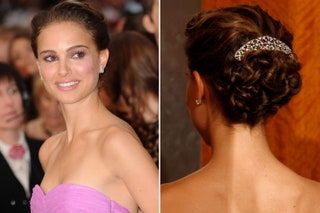 La imagen puede contener Persona humana Natalie Portman Abrigo Ropa Abrigo Ropa Traje Piel Vestido de noche y moda