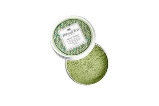 Era solo cuestión de tiempo antes de que el mundo de la belleza se subiera al tren matcha. Si todavía tienes que adentrarte en el verde ...