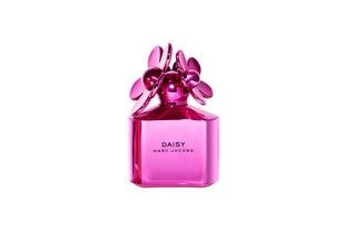 La imagen puede contener una botella de cosméticos y un perfume.