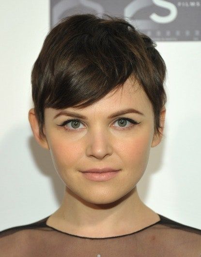 La imagen puede contener Ginnifer Goodwin Face Human Person Smile Hair and Haircut