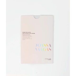 Bilden kan innehålla text PJoanna Vargas Forever Glow AntiAging Face Mask aper och visitkort