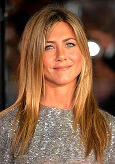 La imagen puede contener Jennifer Aniston Mujer Humano Femenino Adolescente Niña Niño Rubio Persona Niño Cara Cabello y corte de pelo