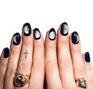 Fases de la luna arte de uñas