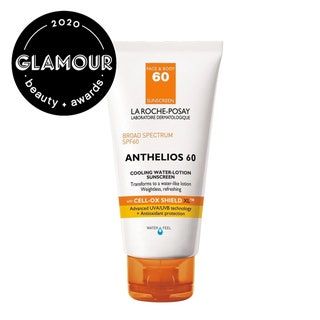 La imagen puede contener botella de cosméticos y protector solar