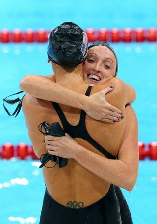 La imagen puede contener Persona humana Deporte Casco deportivo Ropa Ropa y Teresa Perales