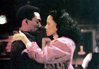 LLEGANDO A AMÉRICA de izquierda a derecha Eddie Murphy Shari Headley