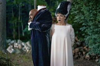 Bild könnte enthalten Kleidung Kleidung Maya Rudolph Ärmel Menschliche Person Mode Abendkleid Kleid und Robe
