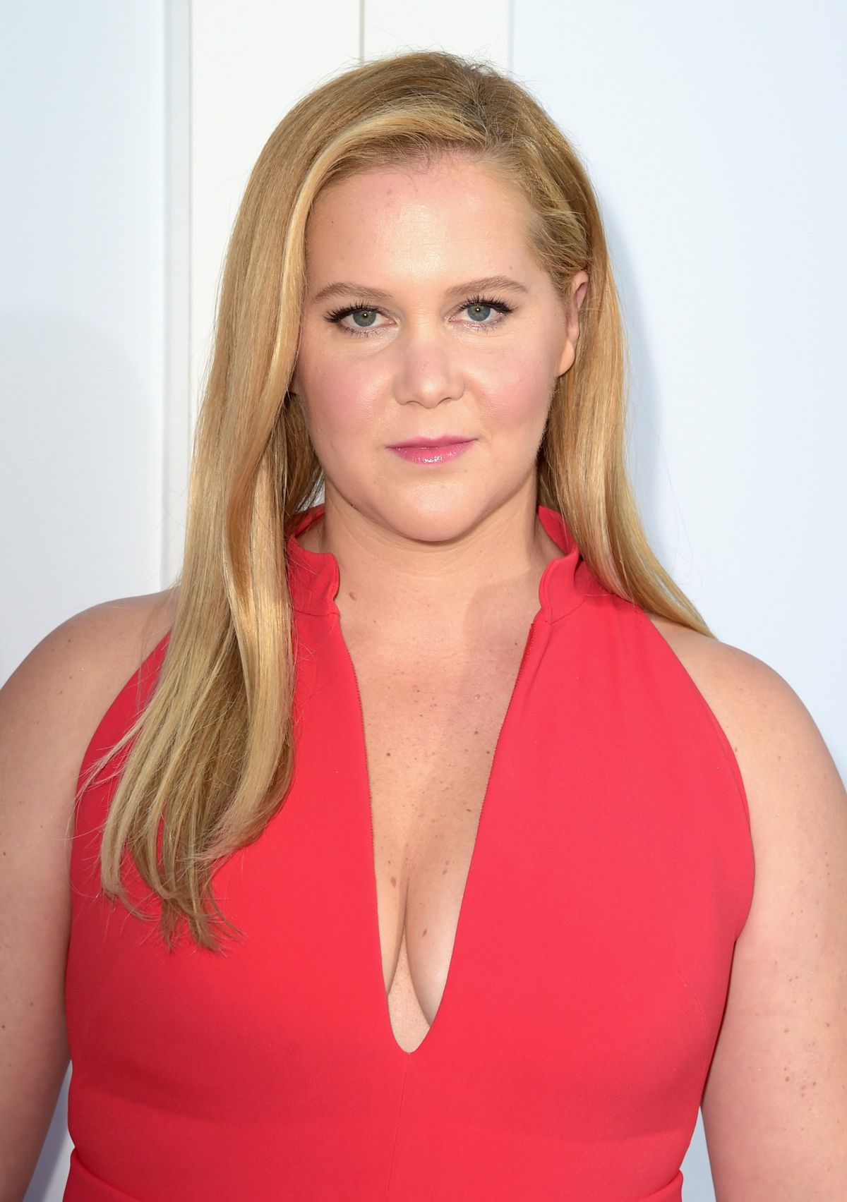 Amy Schumer ไปร่วมงานฉายรอบปฐมทัศน์ของ I Feel Pretty