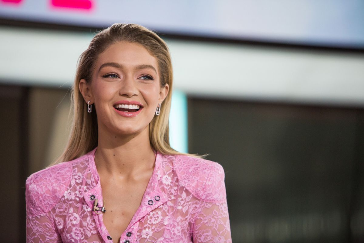 HEUTE Abgebildete Gigi Hadid am Montag, den 13. November 2017