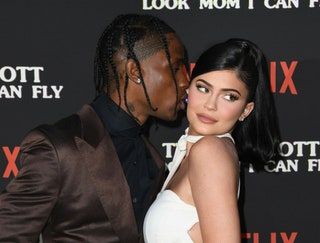Travis Scott und Kylie Jenner besuchen die Premiere von Netflix