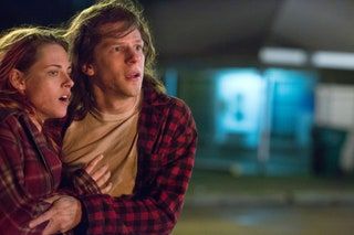AMERICAN ULTRA Kristen Stewart Jesse Eisenberg 2015