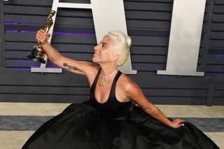 Lady Gaga en la fiesta de los Oscar de Vanity Fair 2019.