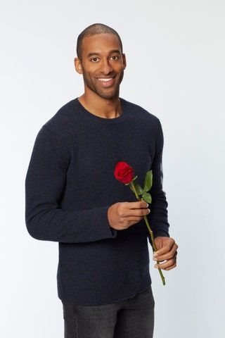 DER BACHELOR Nachdem sie Matt James als potenzieller Verehrer für The Bachelorette getroffen hatten, waren Tausende von Fans ohnmächtig über die...