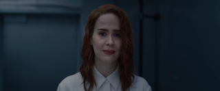 Sarah Paulson in Glas