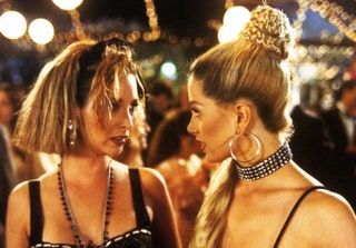 En scen från Romy och Michele