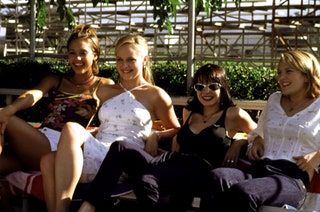 ALDRIG BLITT KISSAT Jessica Alba Marley Shelton Jordan Ladd Drew Barrymore 1999