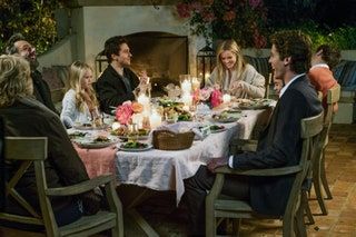 Reese Witherspoon med Candice Bergen Michael Sheen Pico Alexander Nat Wolff och Reid Scott i Home Again