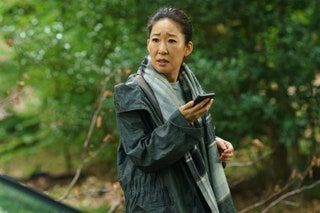 Sandra Oh matando a Eva