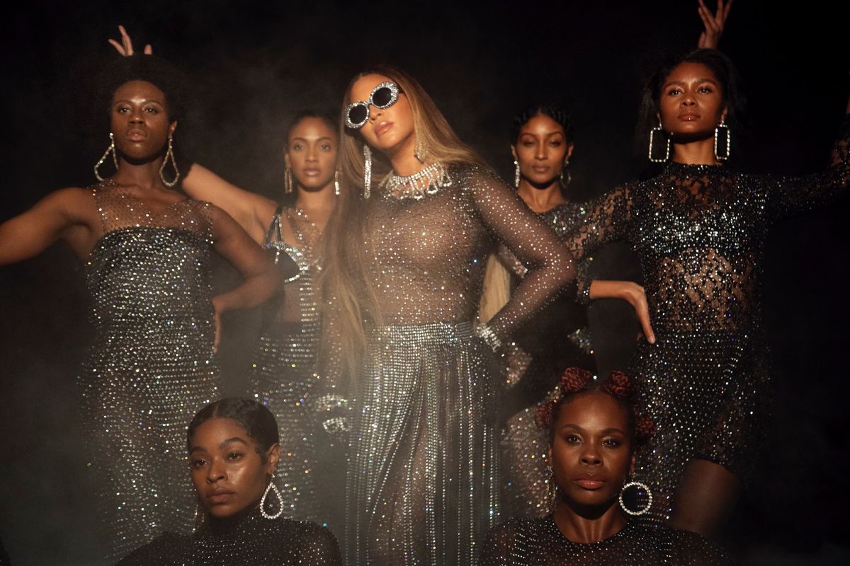 Beyonc en Find Your Way Back del álbum visual BLACK IS KING en Disney