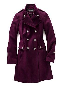 Bild kann Bekleidung Bekleidung Mantel Mantel und Trenchcoat enthalten