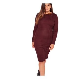 Esta imagen puede contener Ropa Vestido Ropa Mujer Persona humana Mujer Traje Abrigo Abrigo Manga y manga larga