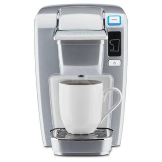 Nuotraukoje gali būti Appliance Mixer kavos puodelis ir puodelis
