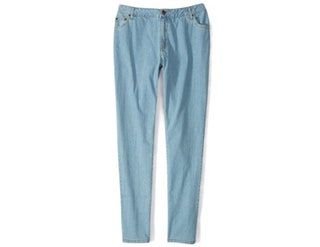 La imagen puede contener Ropa Ropa Pantalones Vaqueros y vaqueros