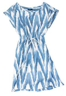 Bild kann enthalten Kleidung Kleidung Ärmelkleid Abendkleid Kleid Robe Mode und Langarm