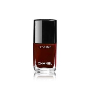 Esmalte de uñas chanel rojo oscuro