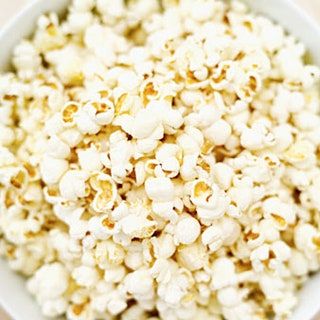 画像には食べ物やポップコーンが含まれている可能性があります