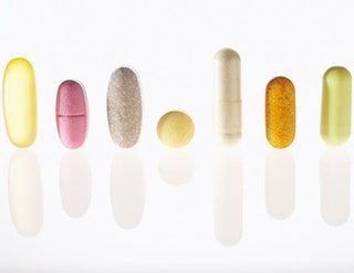 La imagen puede contener píldoras y medicamentos