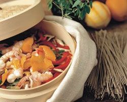 Bilden kan innehålla Maträtt Måltidsskål Stew Lunch och Soup Bowl