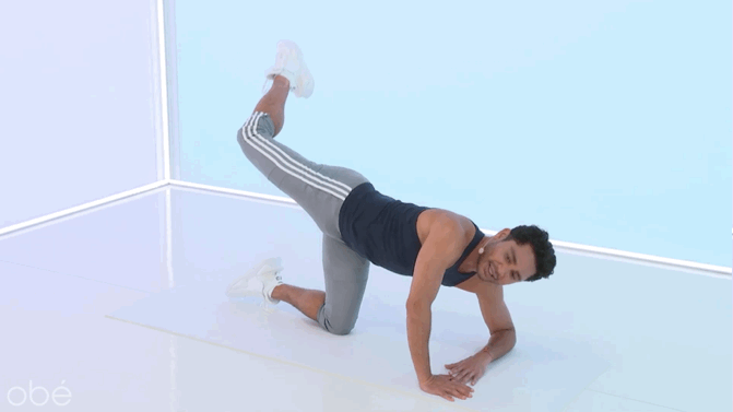 La imagen puede contener Persona humana Estiramiento Ejercicio Deporte Deportes y ejercicio