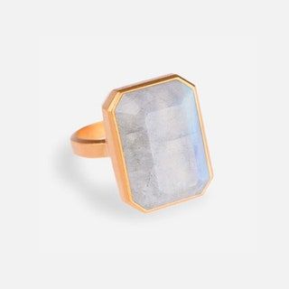 Den här bilden kan innehålla Accessoarer Tillbehör Smycken och Ring
