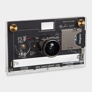 Bilden kan innehålla elektronikkamera och stereo