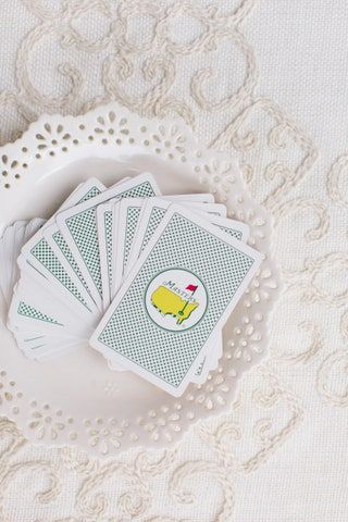画像にレースが含まれている可能性があります