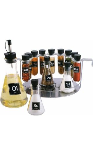 Nuotraukoje gali būti Lab Glass Drink Beer Alcohol Beverage Liquor and Cup